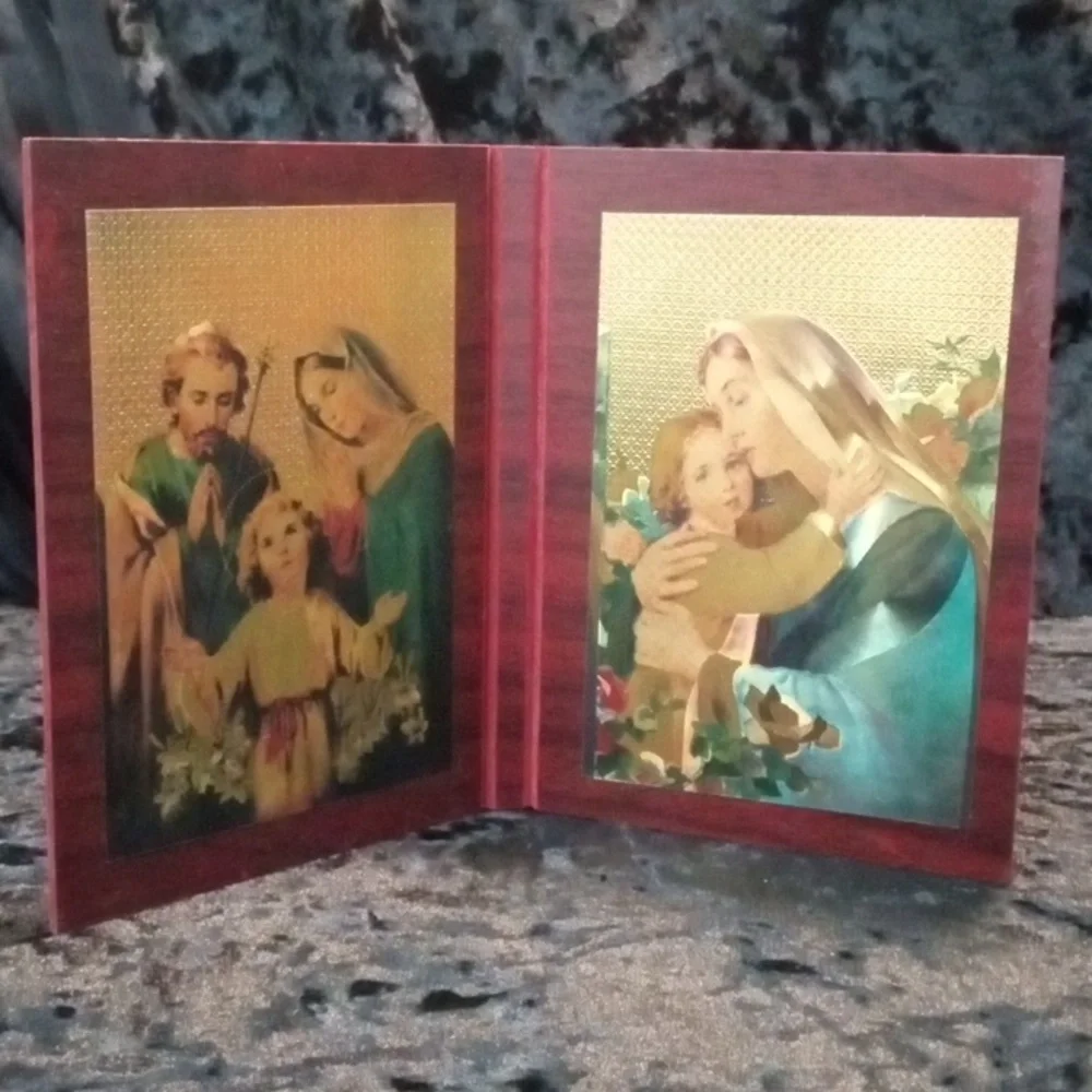 1 Gift set of 4 Religious Bifold Pictorial Plaques